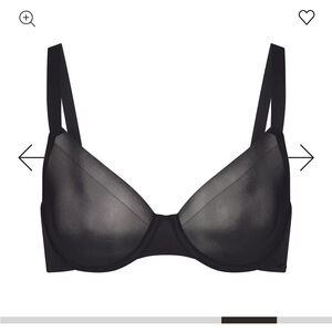 SKIMS NO SHOW UNLINED DEMI BRA